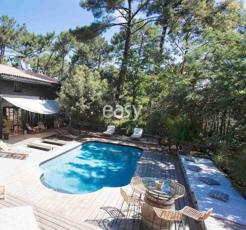 event venue located in the picturesque Cap-Ferret region of FRANCE